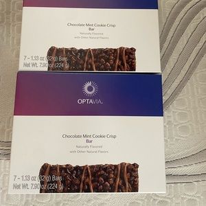 BRAND NEW chocolate mint Cookie Crisp bars- OPTAVIA